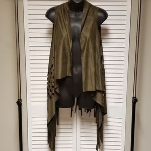 FAUX SUEDE OLIVE CUTOUT VEST